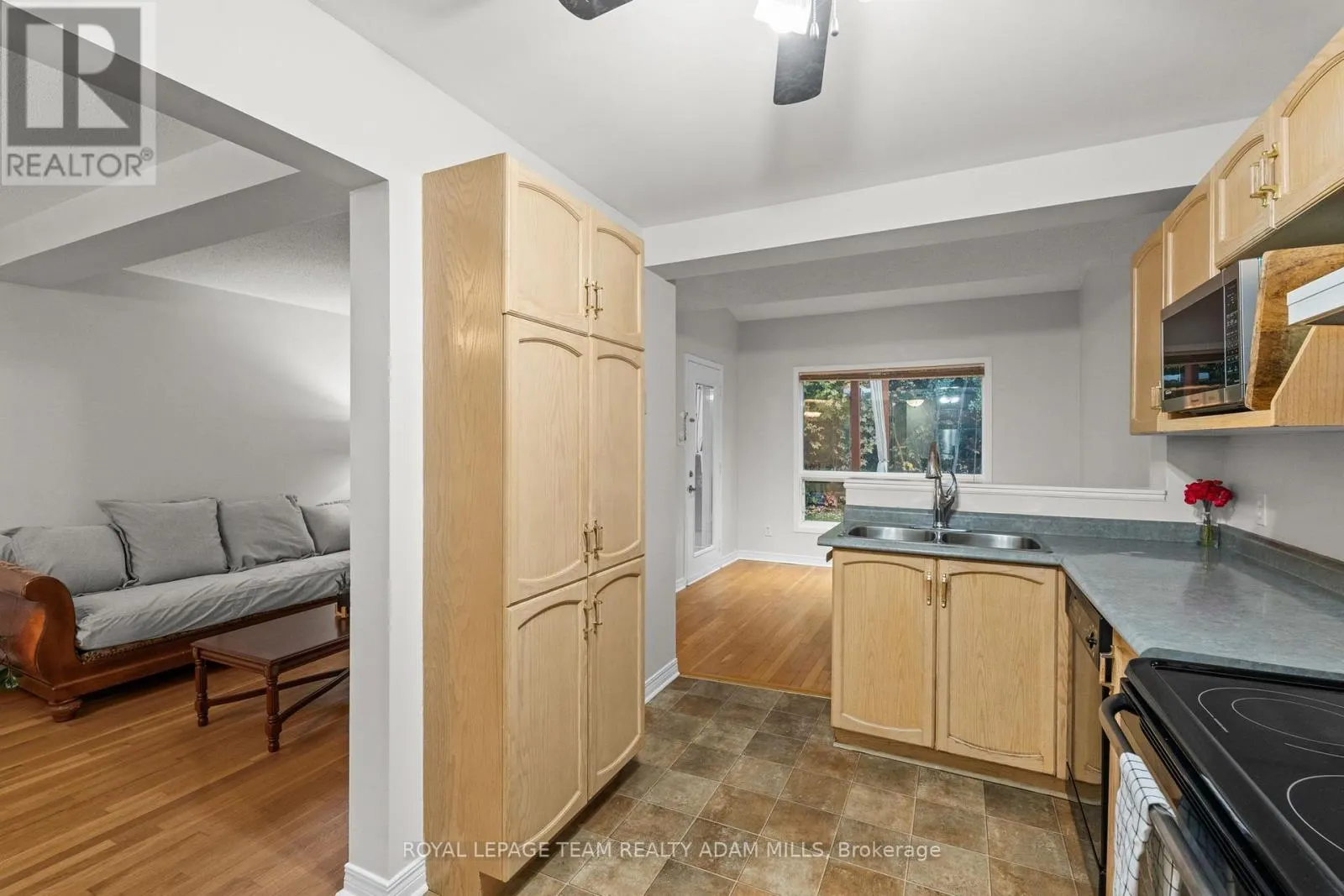 194 BLACKDOME CRESCENT