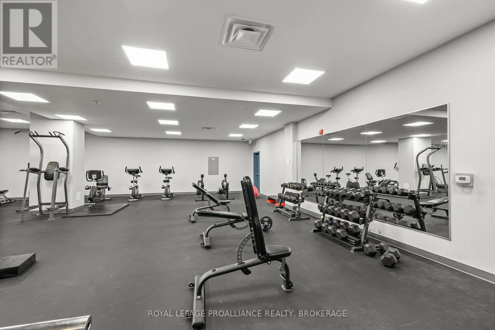 914 - 652 PRINCESS STREET, #914