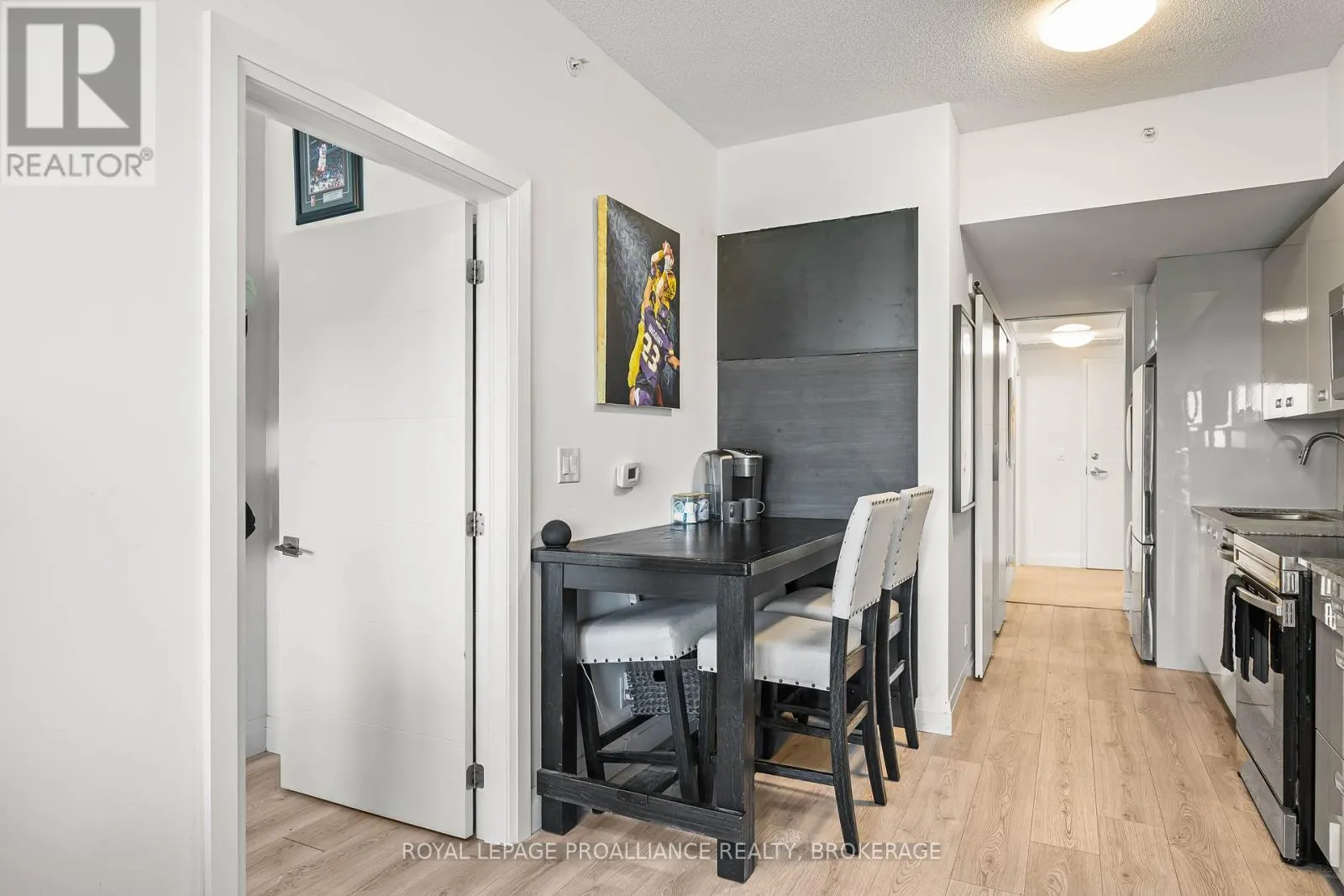 914 - 652 PRINCESS STREET, #914