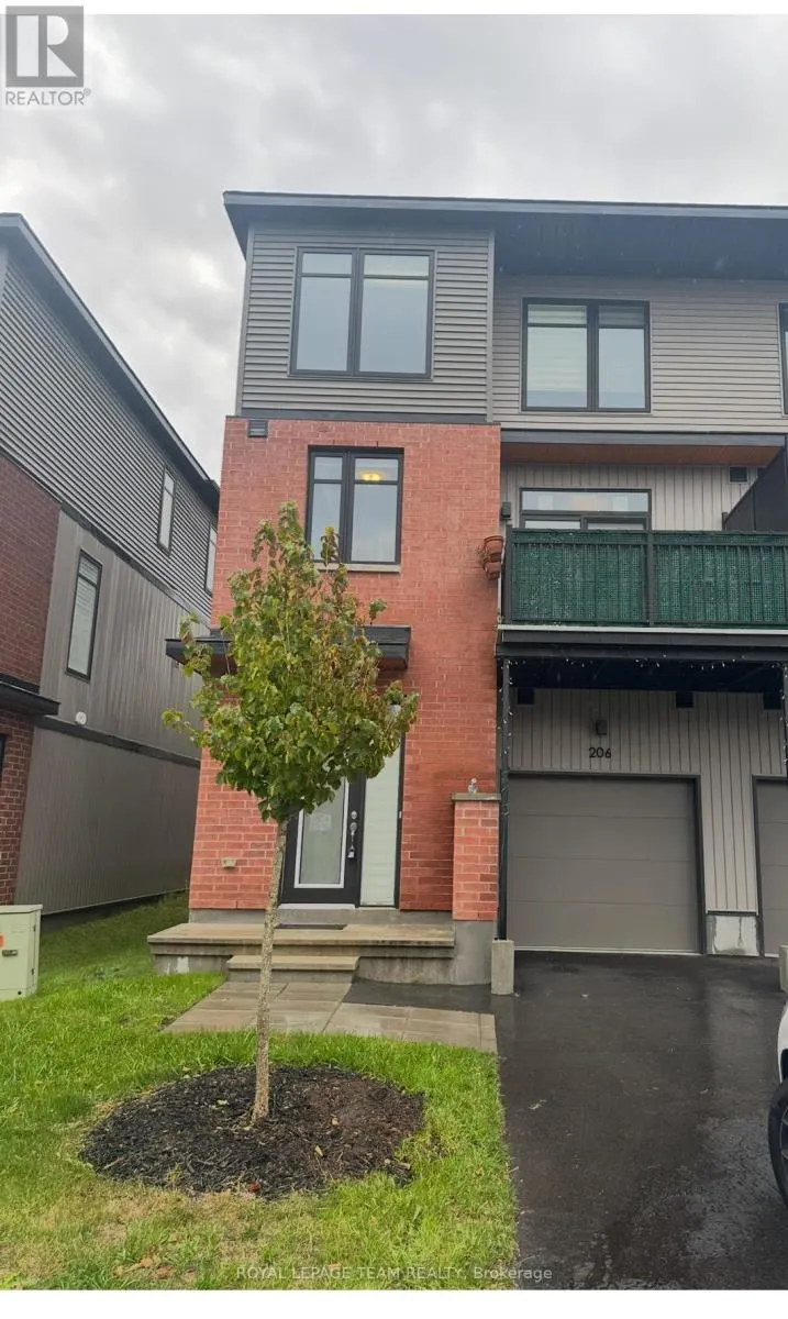 206 TUSSOCK PRIVATE