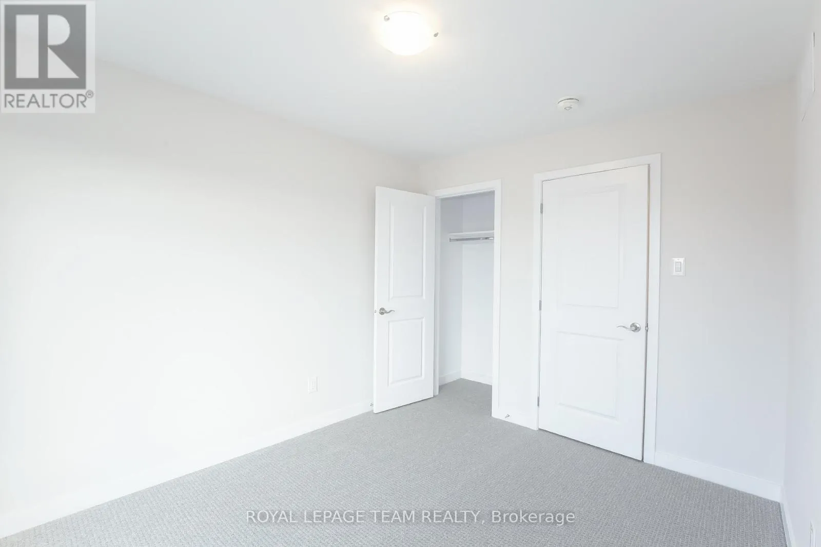206 TUSSOCK PRIVATE
