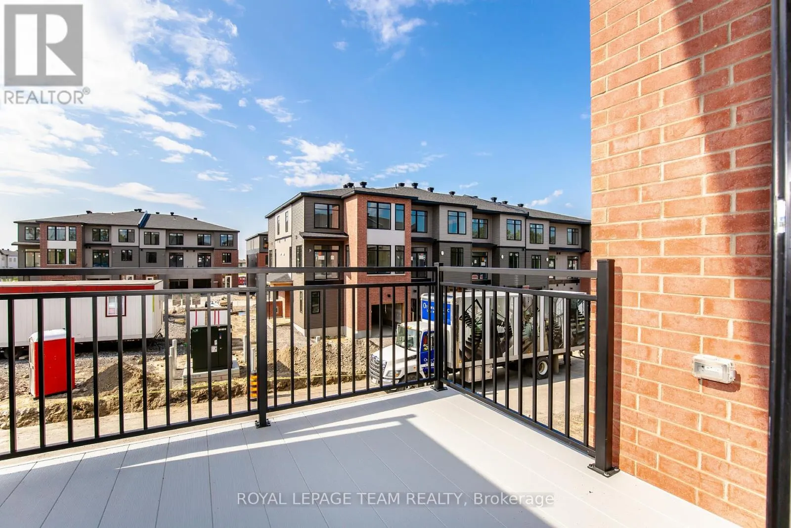 206 TUSSOCK PRIVATE