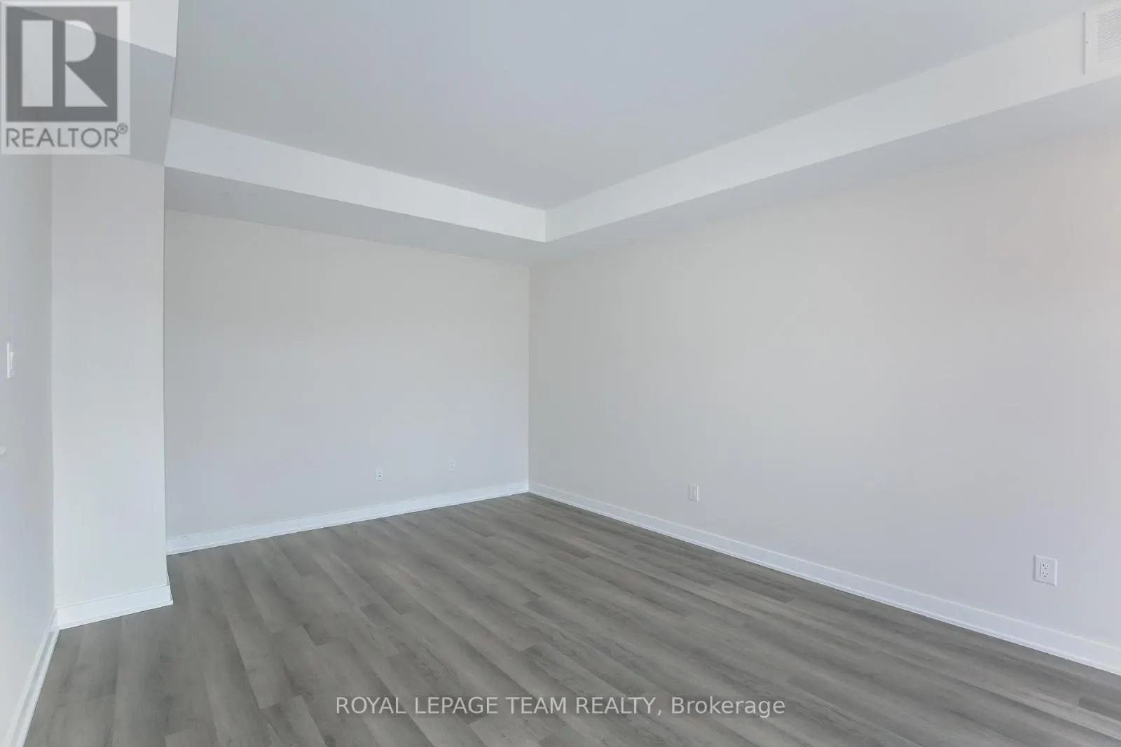 206 TUSSOCK PRIVATE