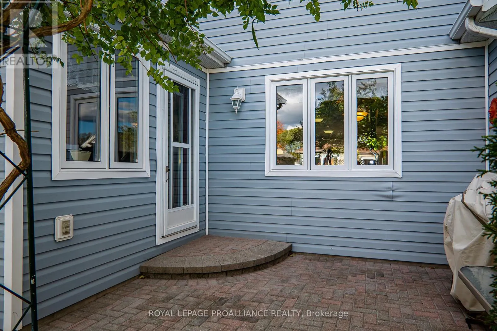 7 NESBITT DRIVE