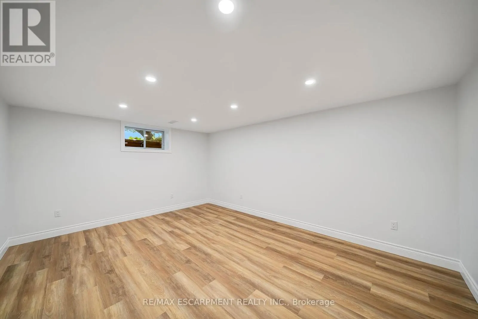 12 GEDDES STREET