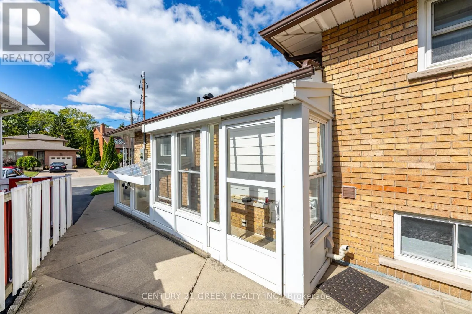 159 BOW VALLEY DRIVE