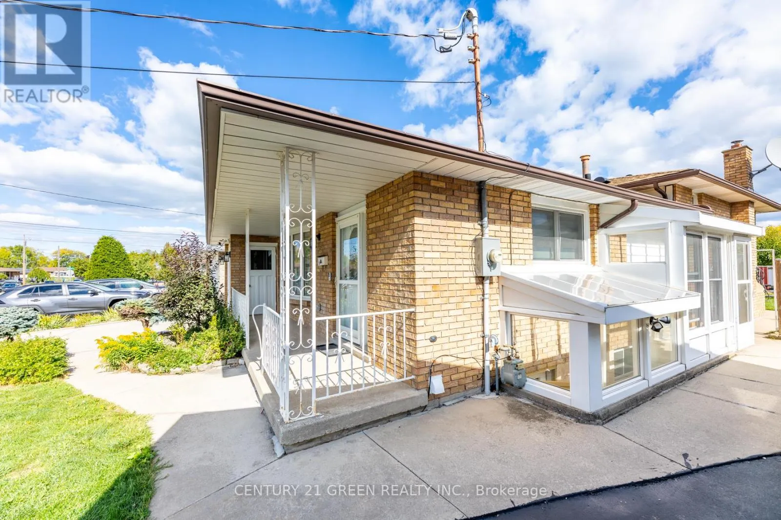 159 BOW VALLEY DRIVE