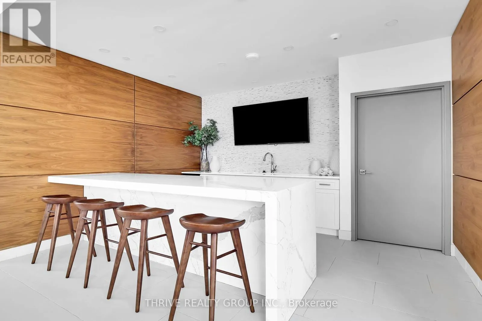 2202 - 505 TALBOT STREET, #2202