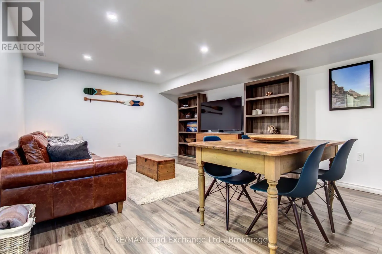 #2 - 511 WALES DRIVE, ##2