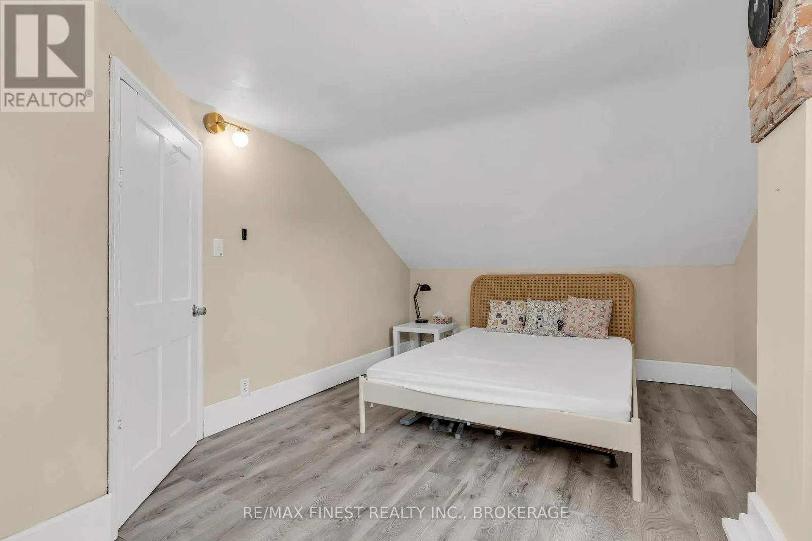 763 KING STREET WEST
