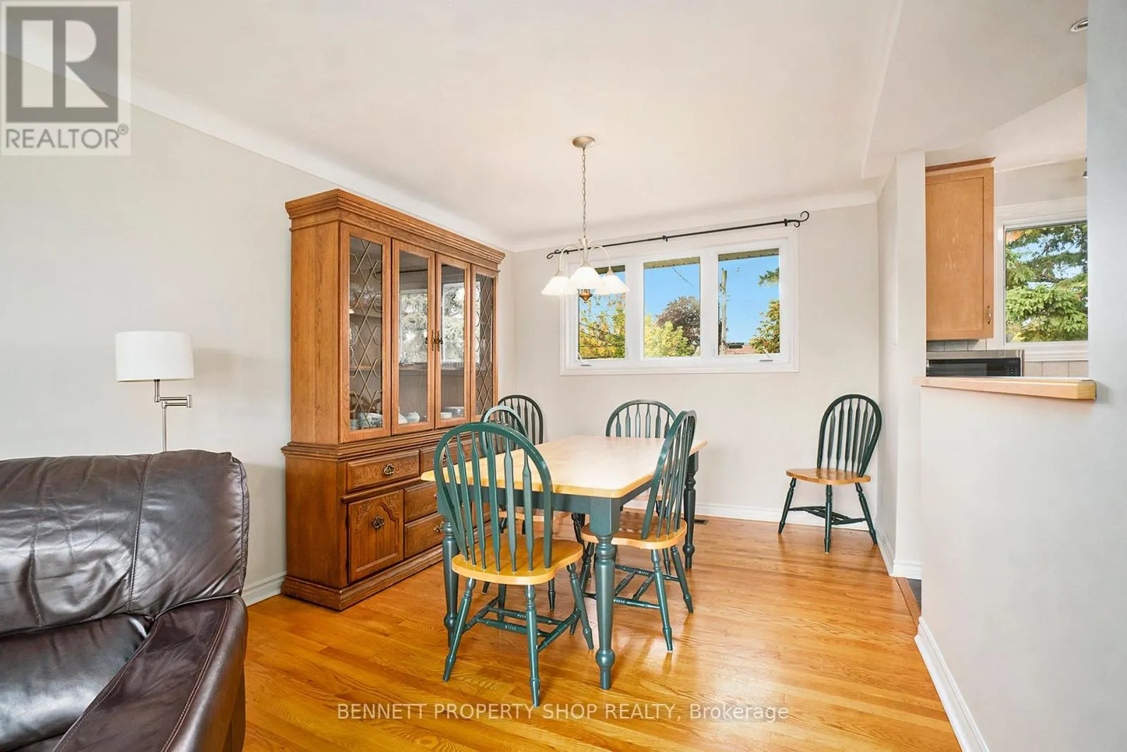 17 GLENMANOR DRIVE
