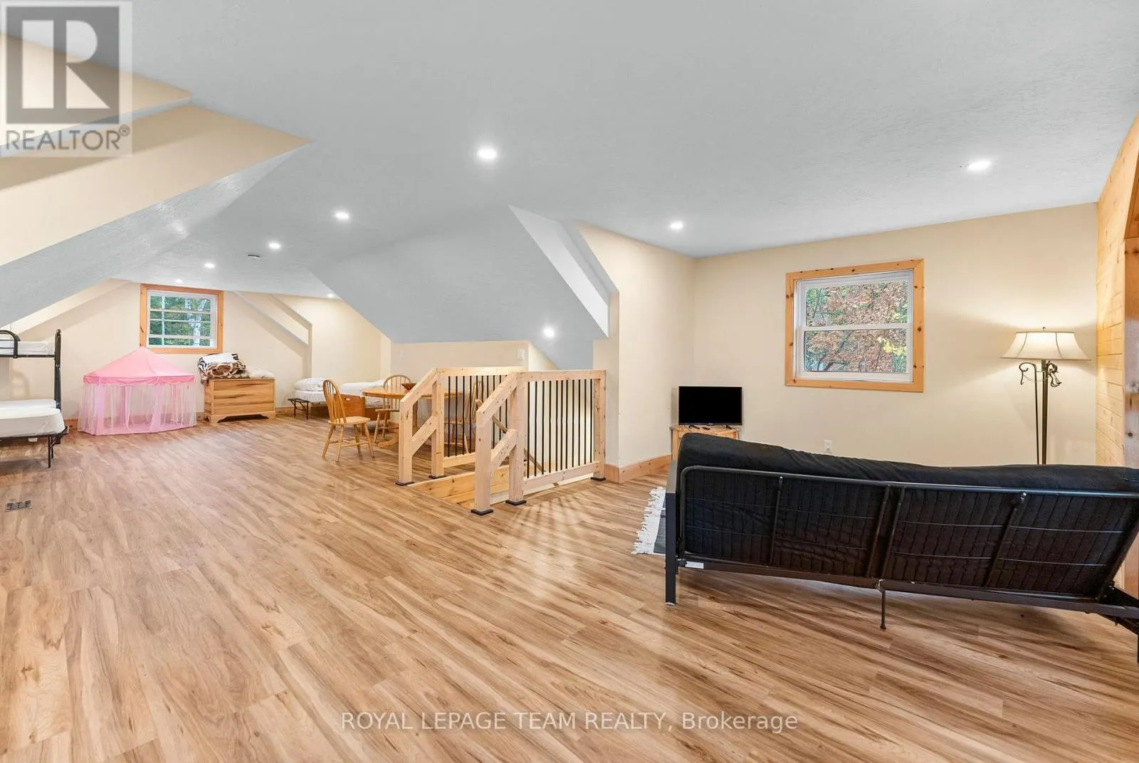 679 CURTISS ROAD
