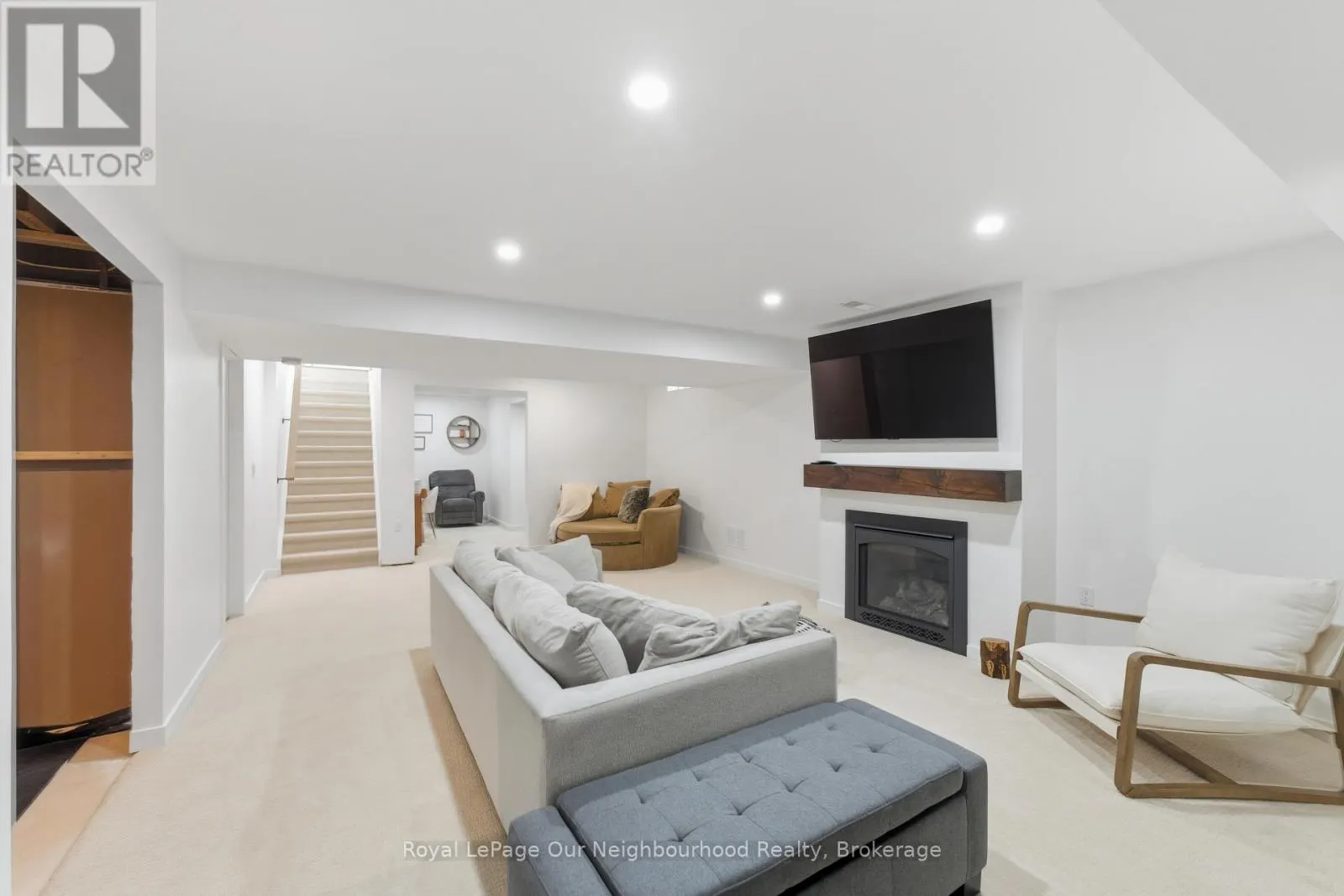 36 HUFFMAN AVENUE