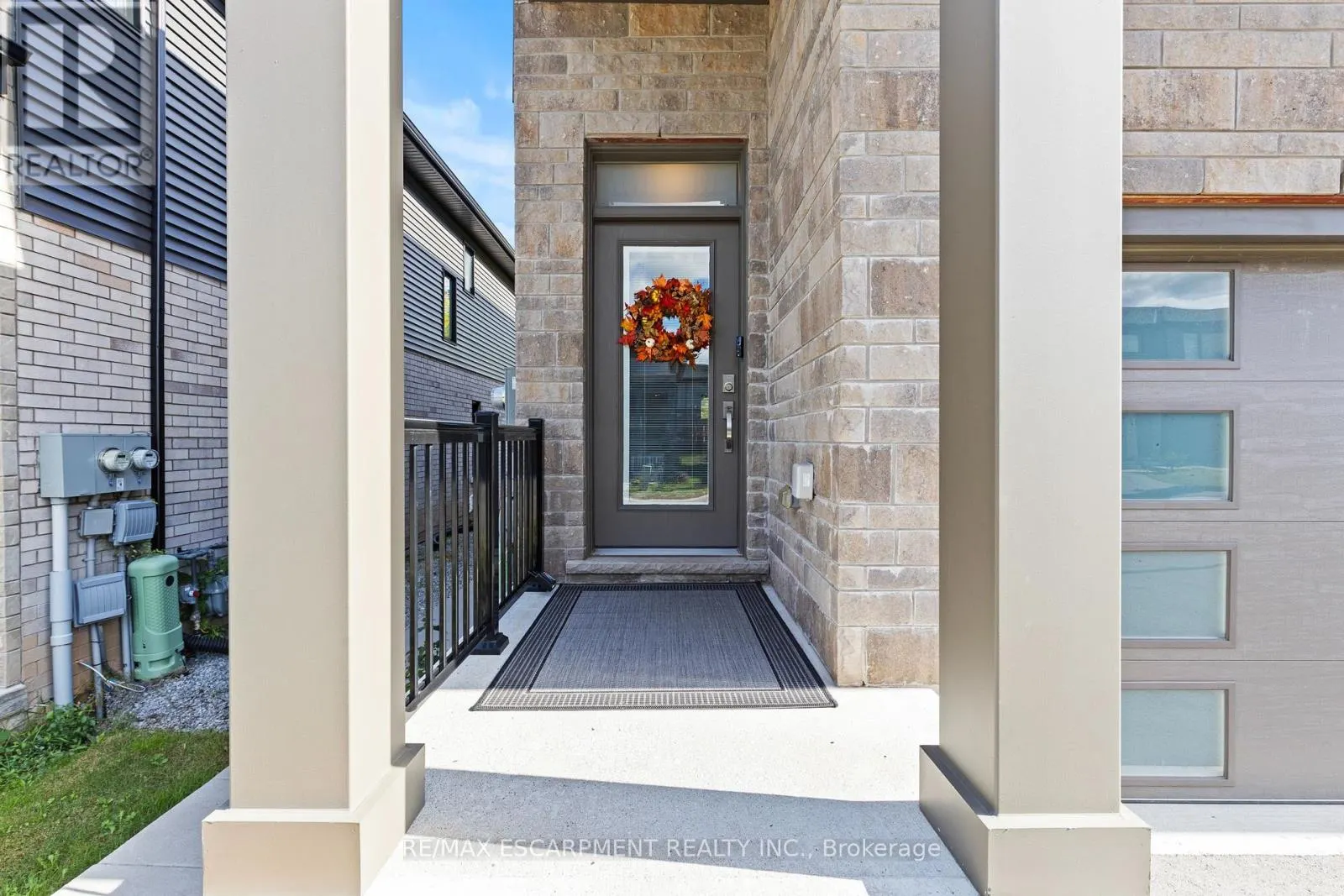 96 - 4552 PORTAGE ROAD