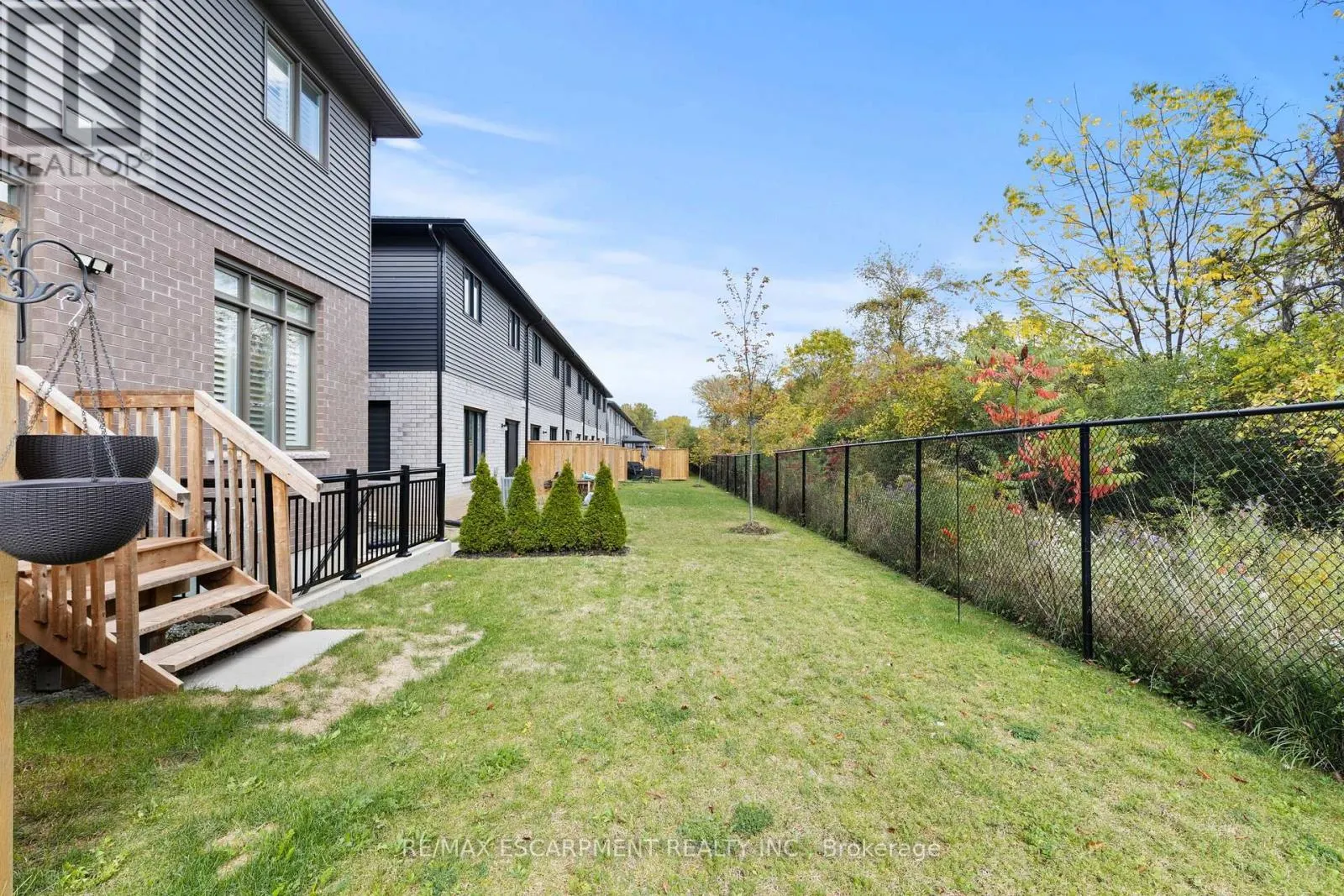 96 - 4552 PORTAGE ROAD