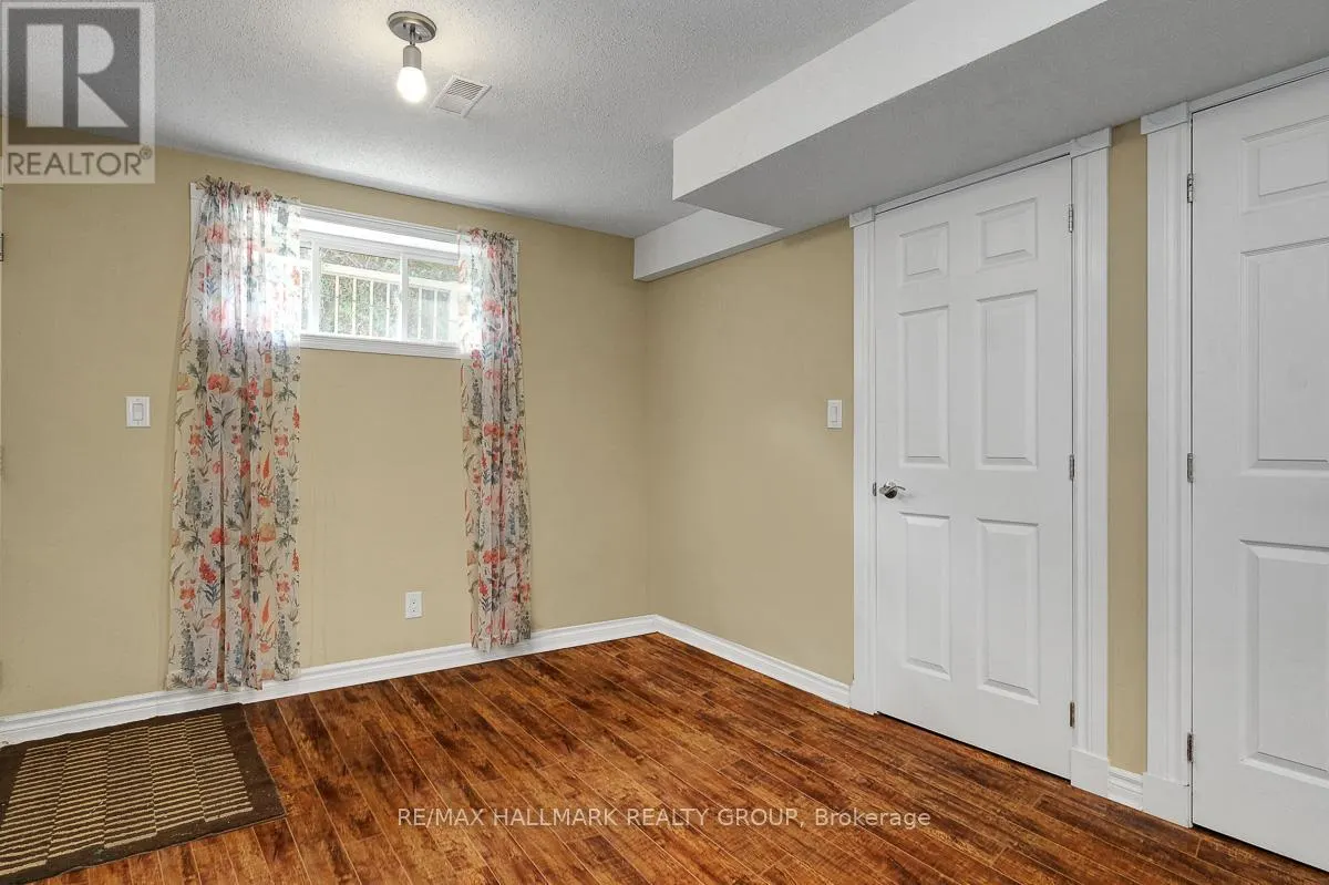 2194 NIAGARA DRIVE