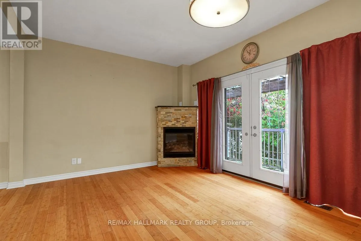 2194 NIAGARA DRIVE