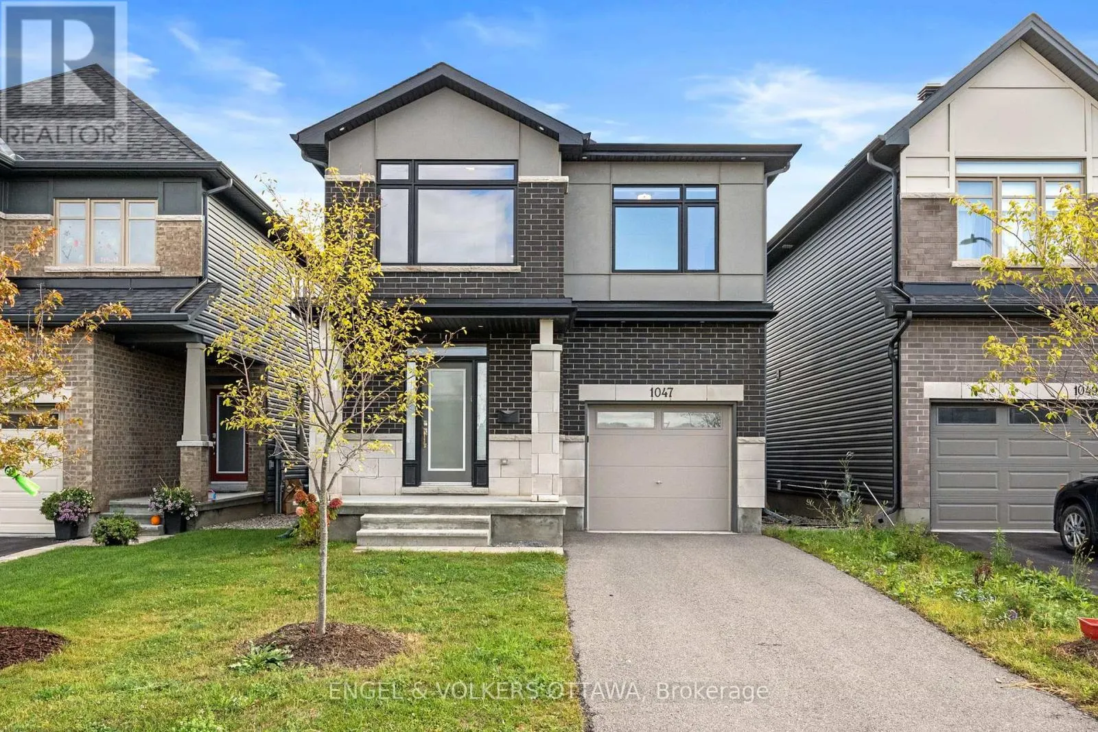 1047 HYDRANGEA AVENUE
