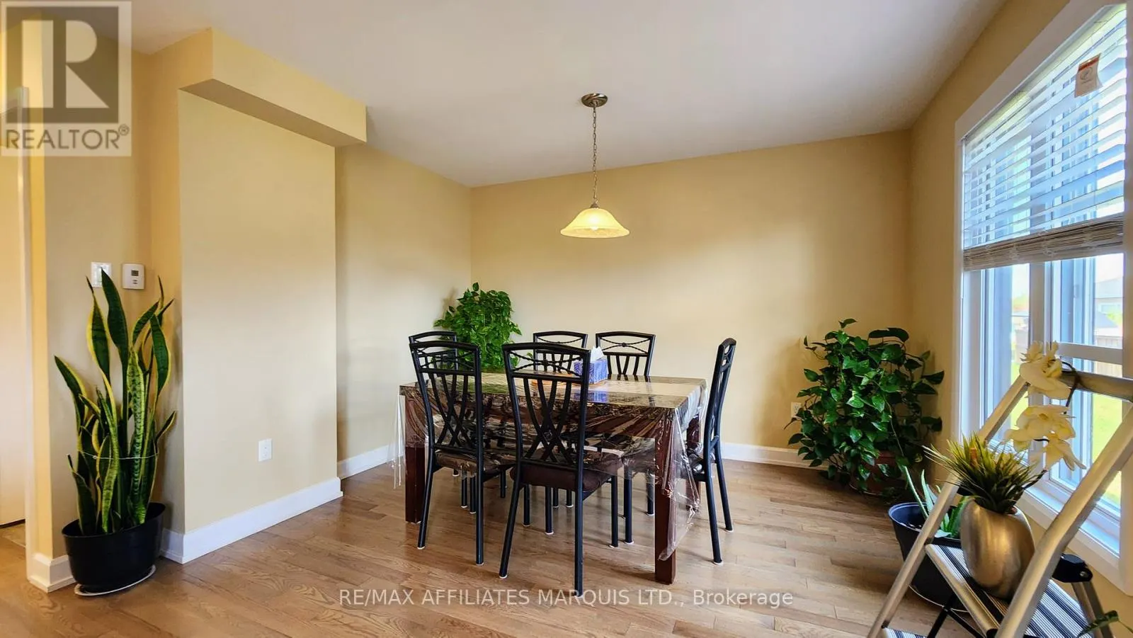 369 BELFORT CRESCENT