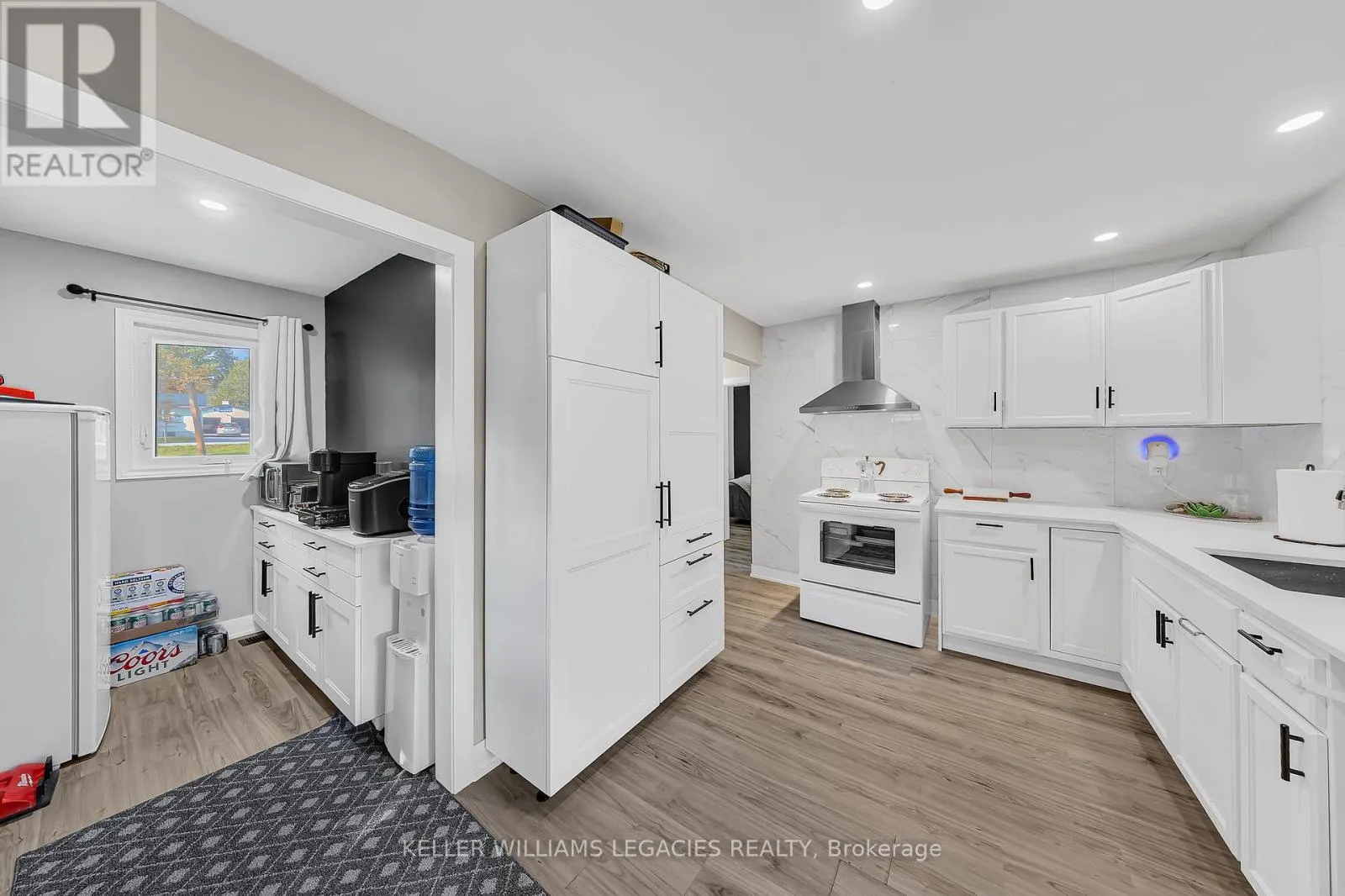 74 COWANS CRESCENT