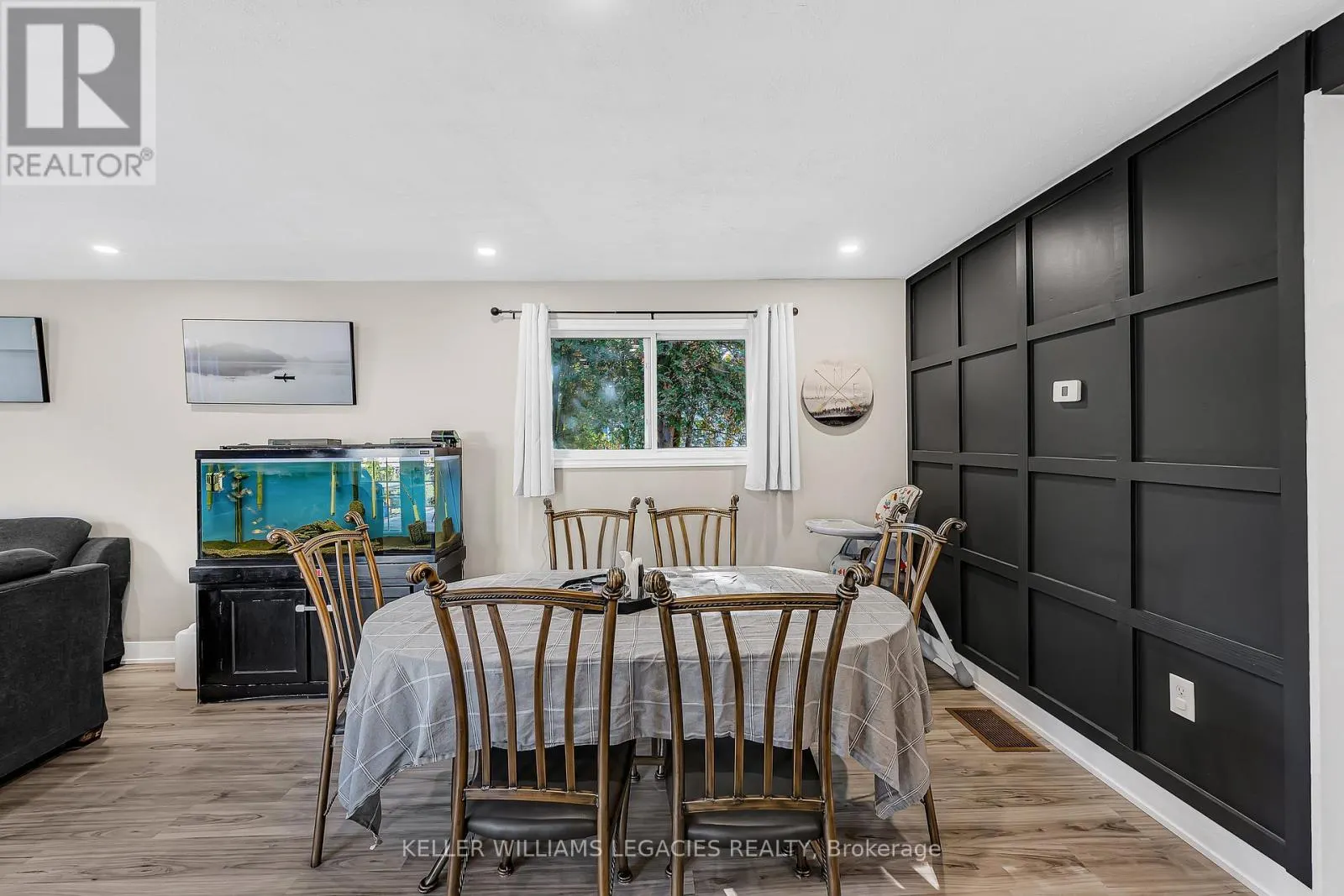 74 COWANS CRESCENT