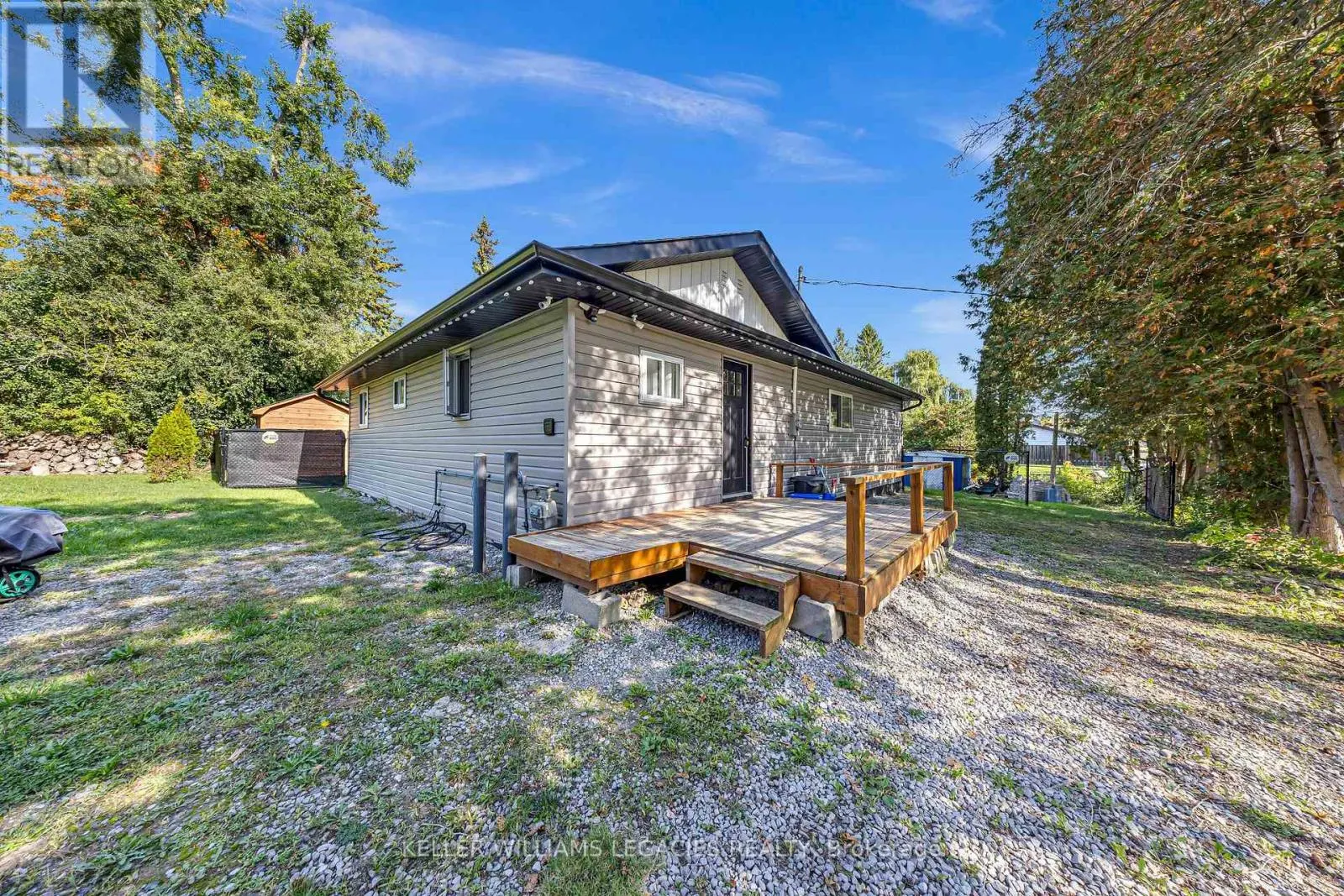 74 COWANS CRESCENT