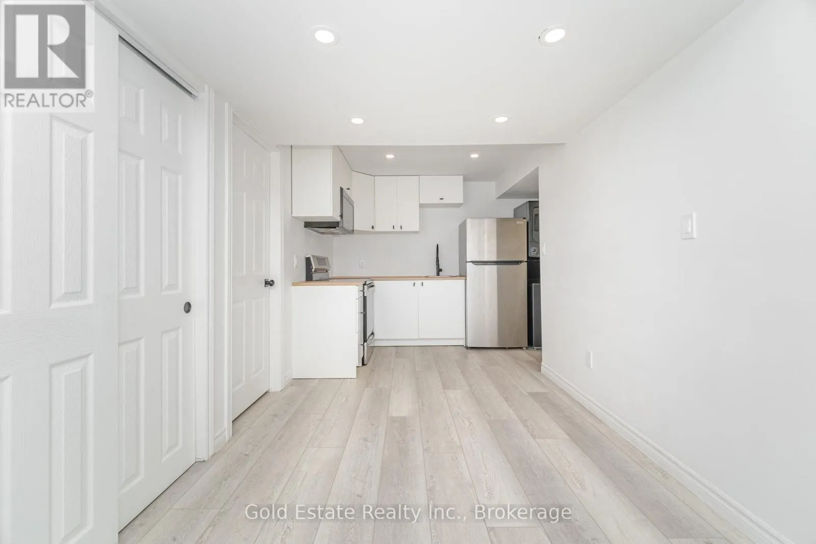 292 FREURE DRIVE