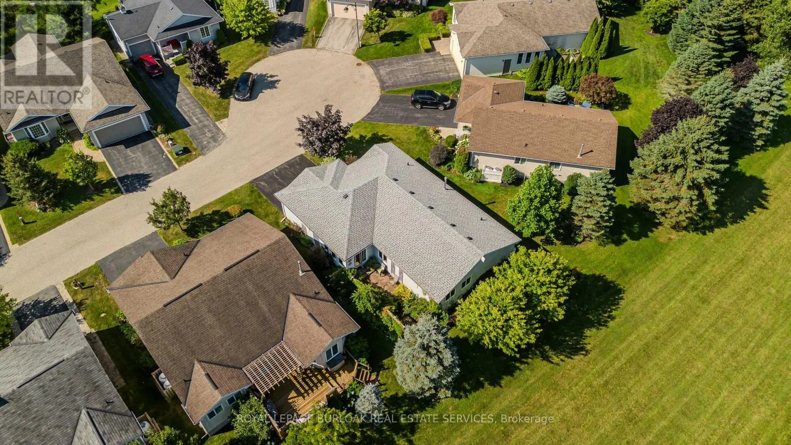 109 EMERALD COURT