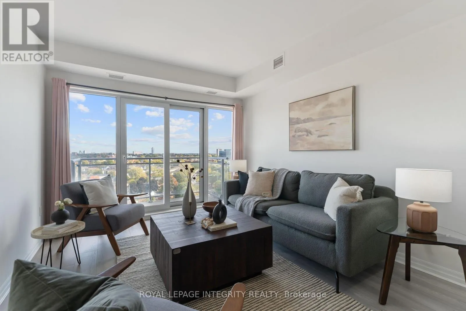 1208 - 90 LANDRY STREET