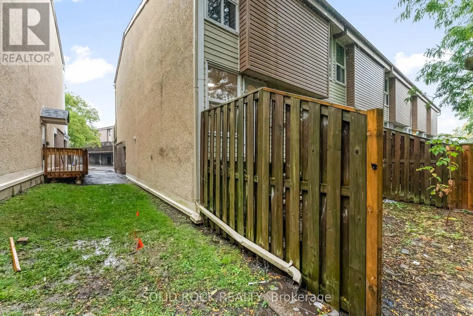 39 - 3415 UPLANDS DRIVE