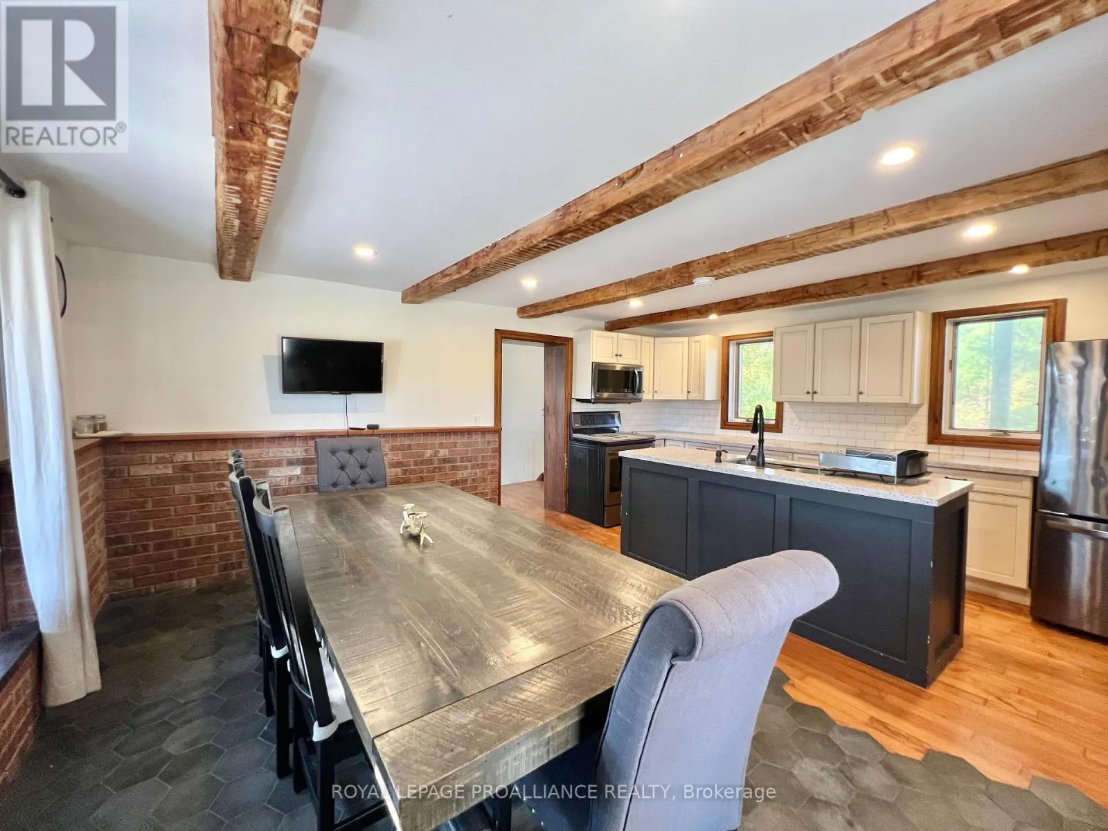 1396 SHANNON ROAD