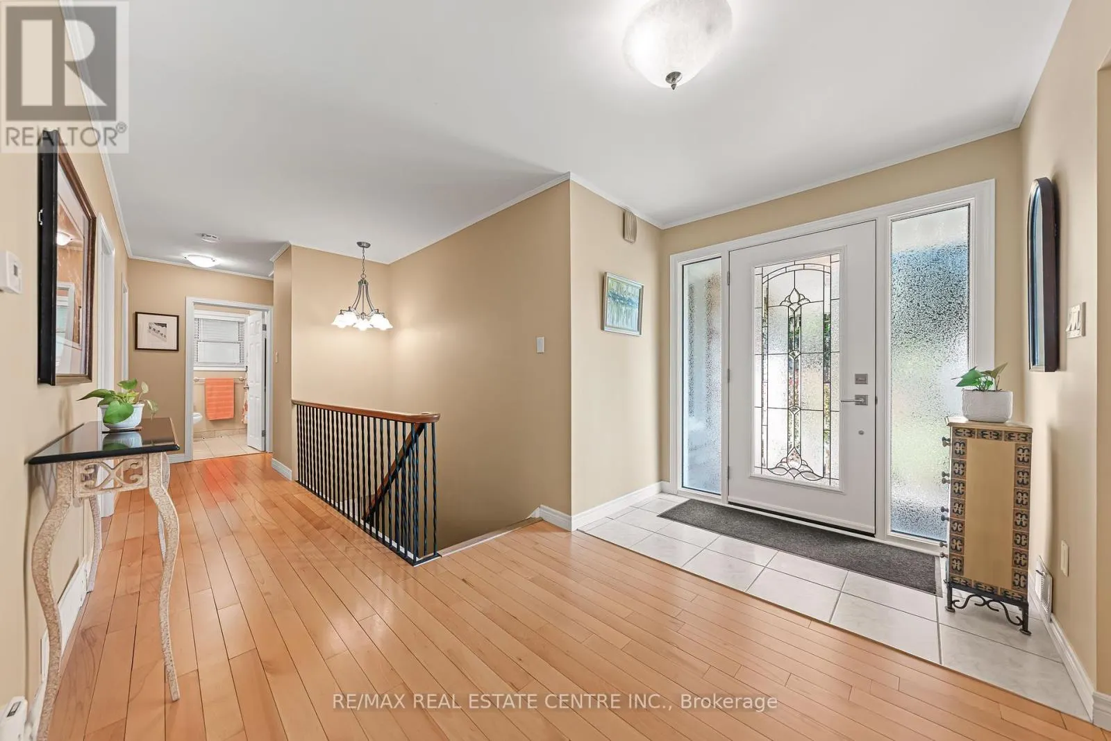 45 HIGHLAND CRESCENT