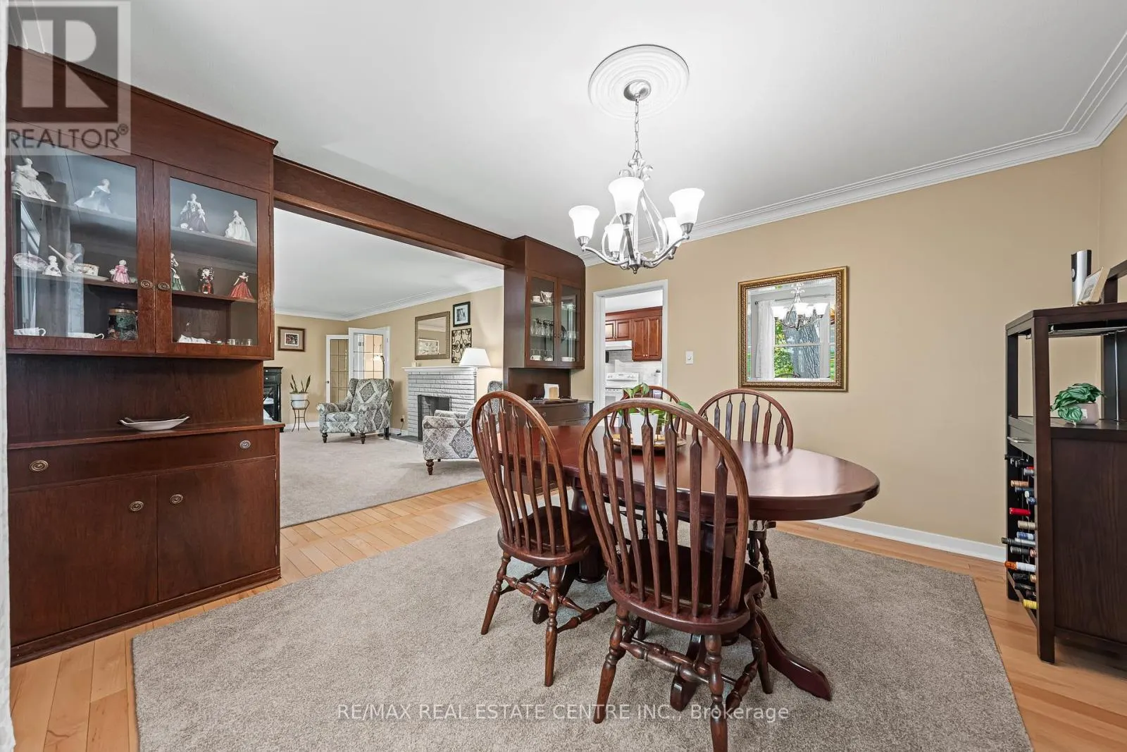 45 HIGHLAND CRESCENT