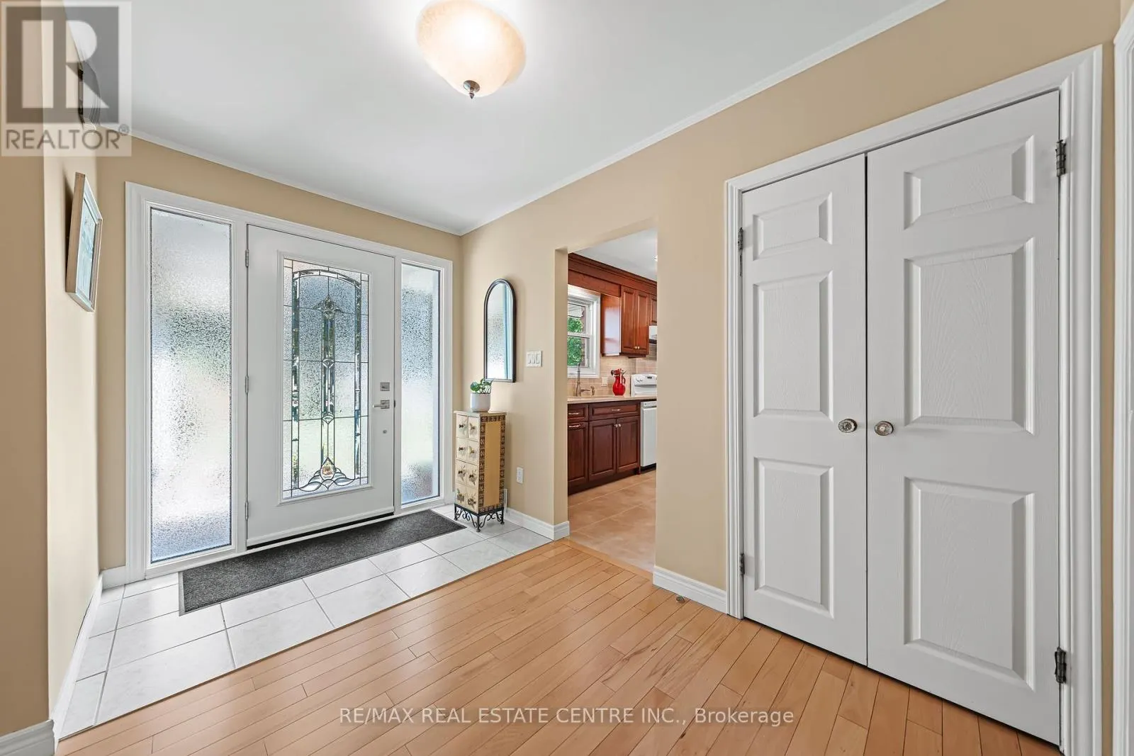 45 HIGHLAND CRESCENT