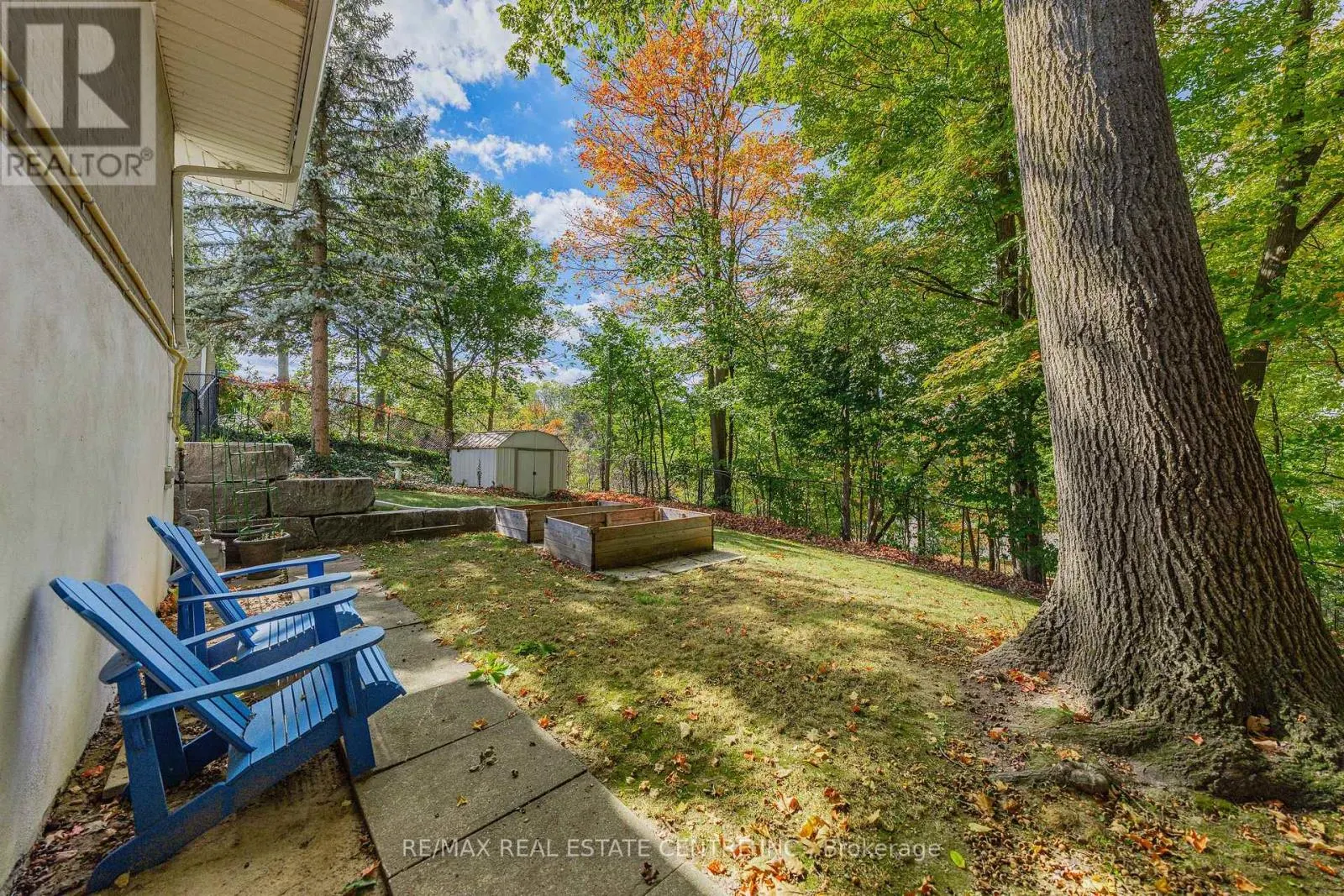 45 HIGHLAND CRESCENT