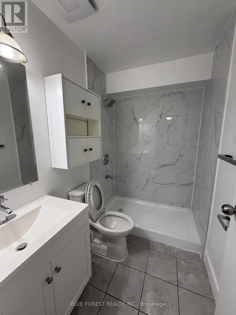 111 - 2228 TRAFALGAR STREET, #111