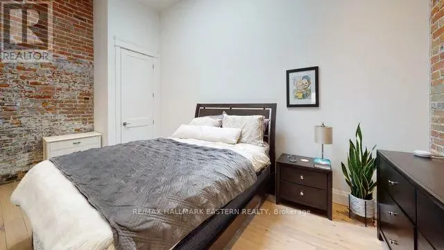 #302 - 400 GEORGE STREET N, ##302