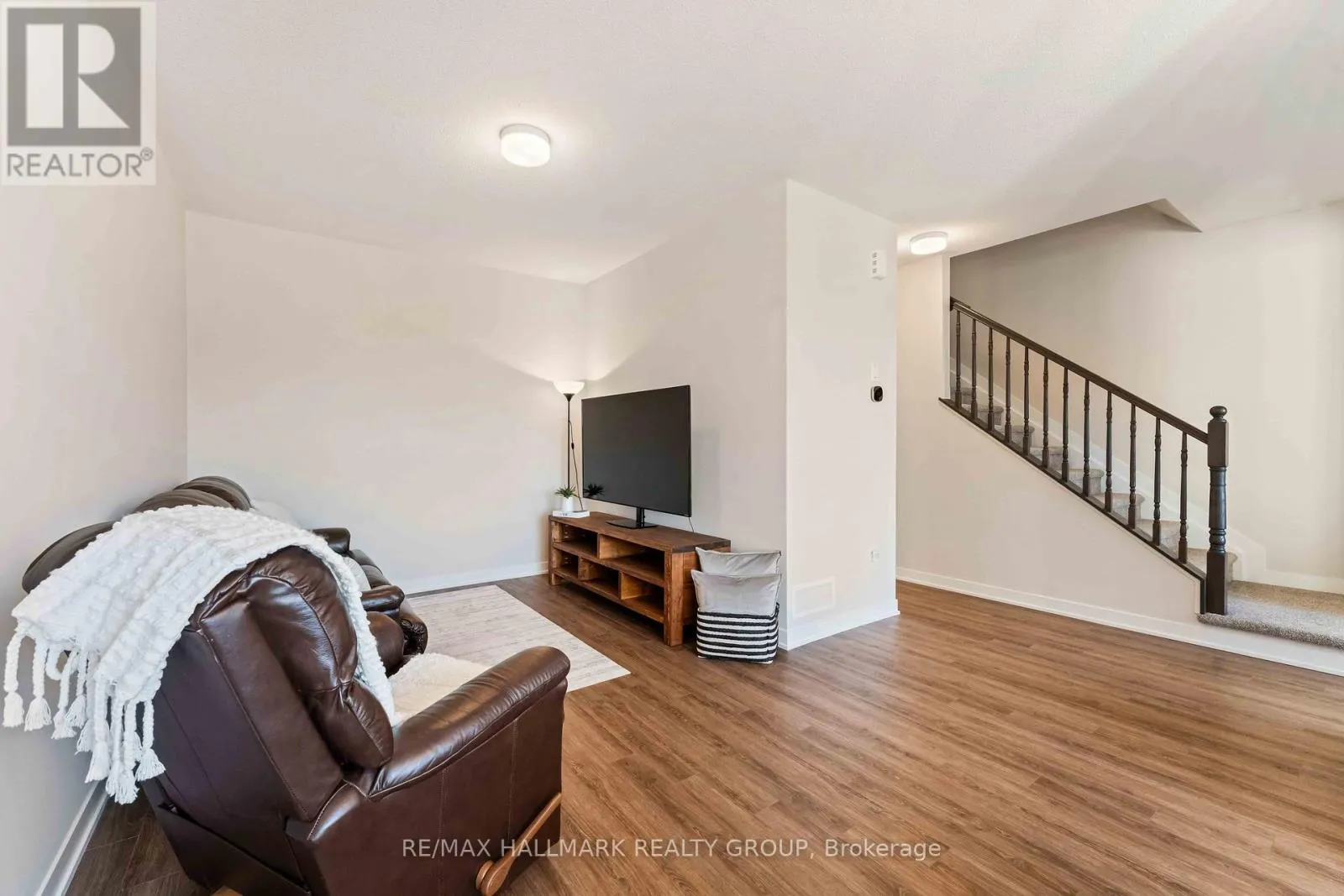629 QUILTER ROW