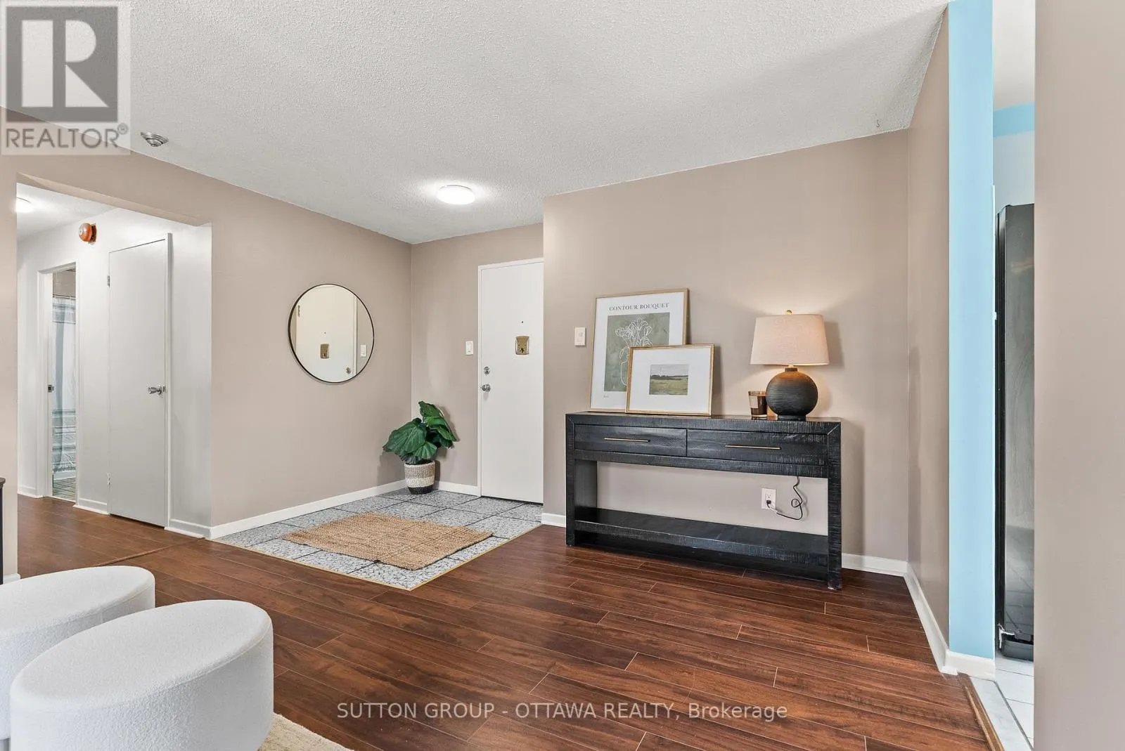 507 - 50 BURNSIDE AVENUE