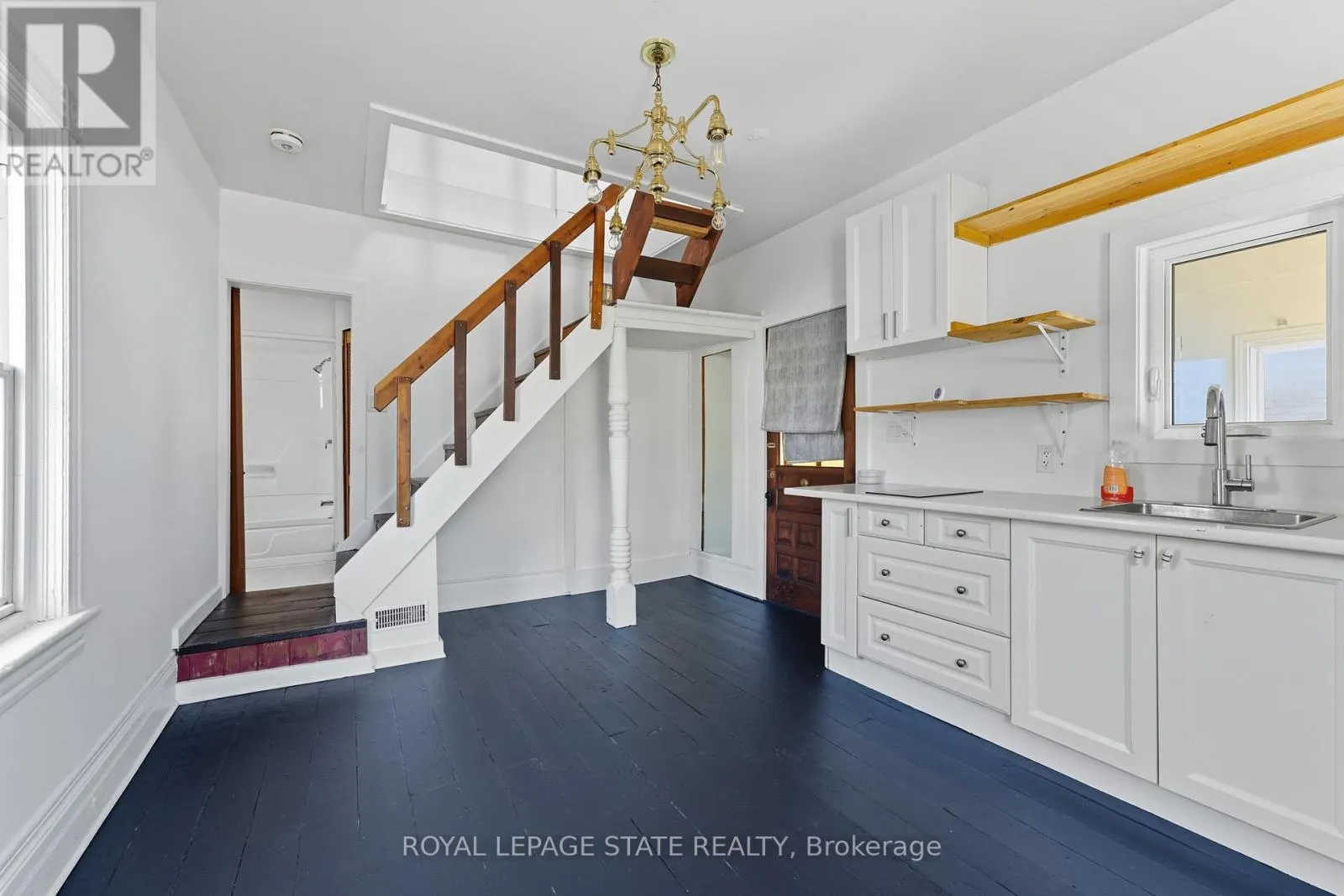 8 TASKER STREET