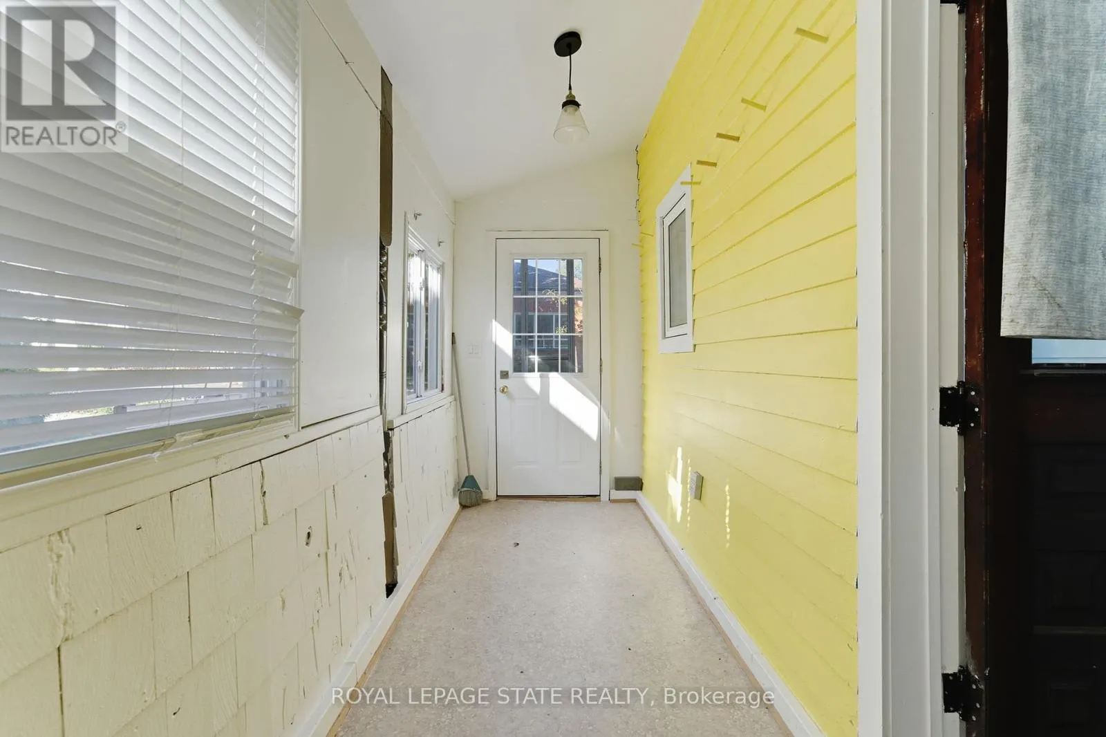 8 TASKER STREET
