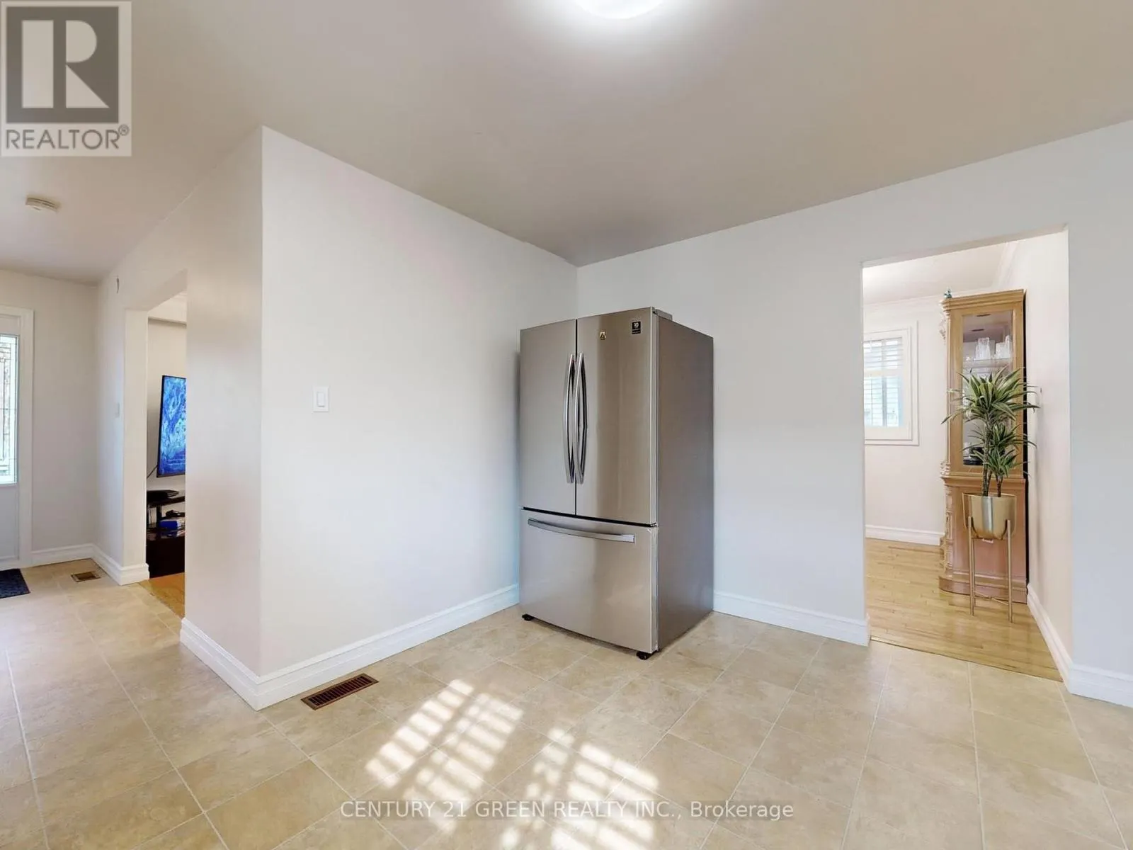 591 DOGWOOD LANE