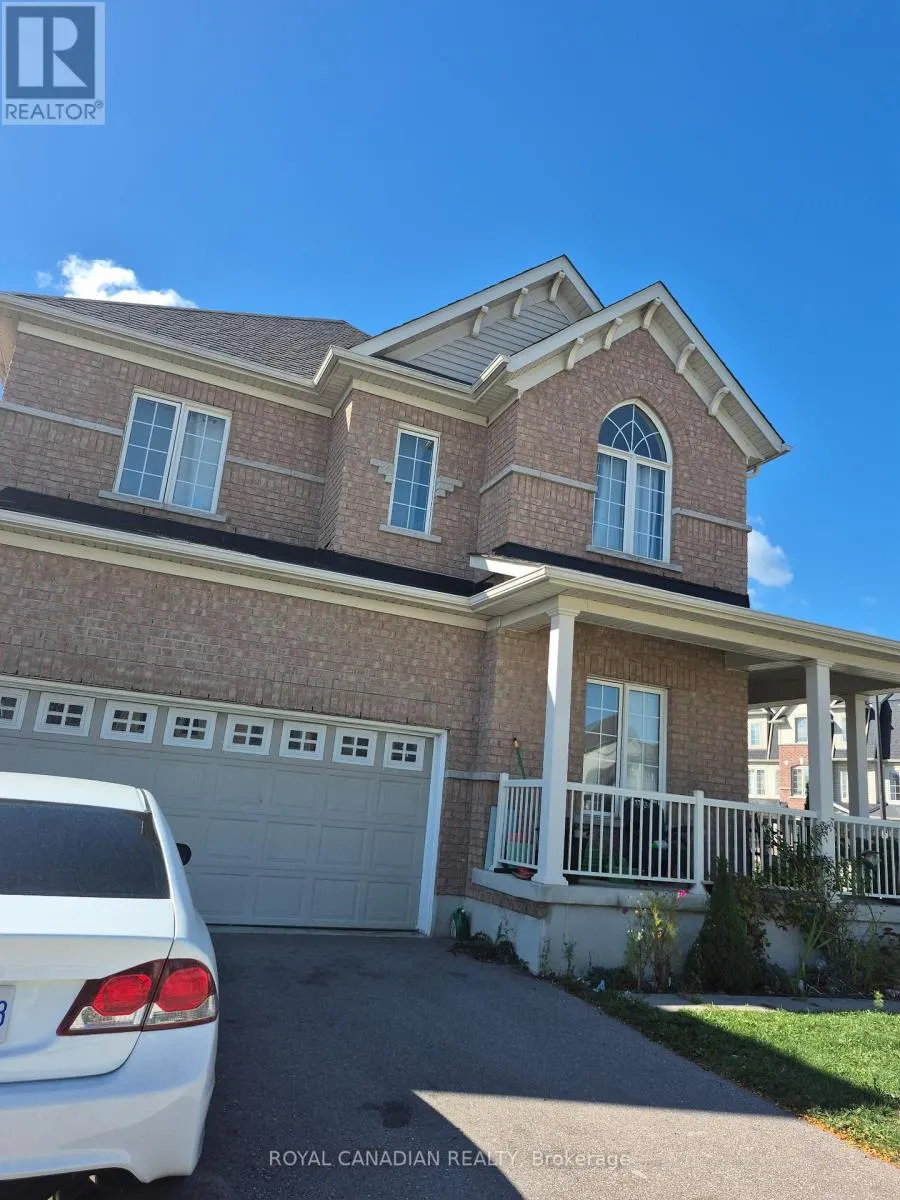 UPPER - 407 LINDEN DRIVE