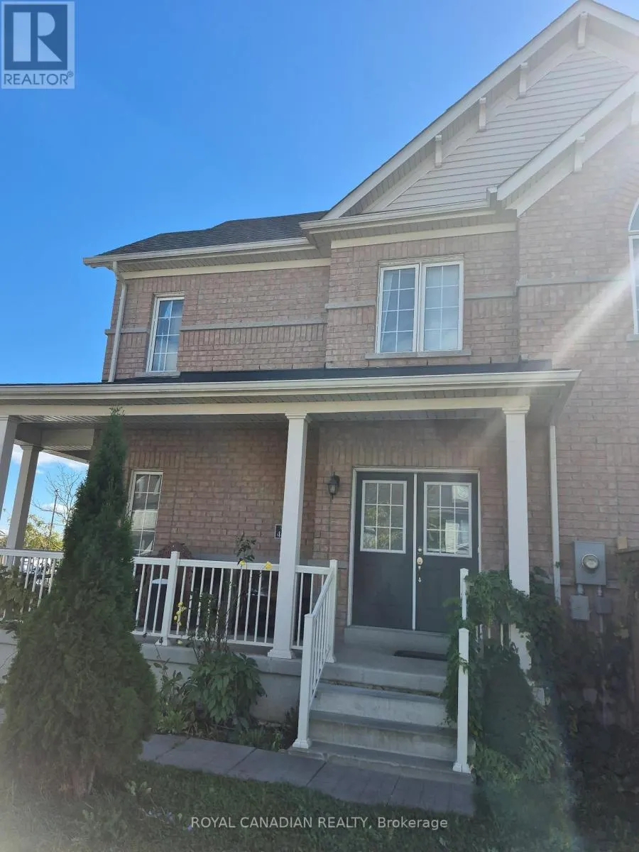 UPPER - 407 LINDEN DRIVE