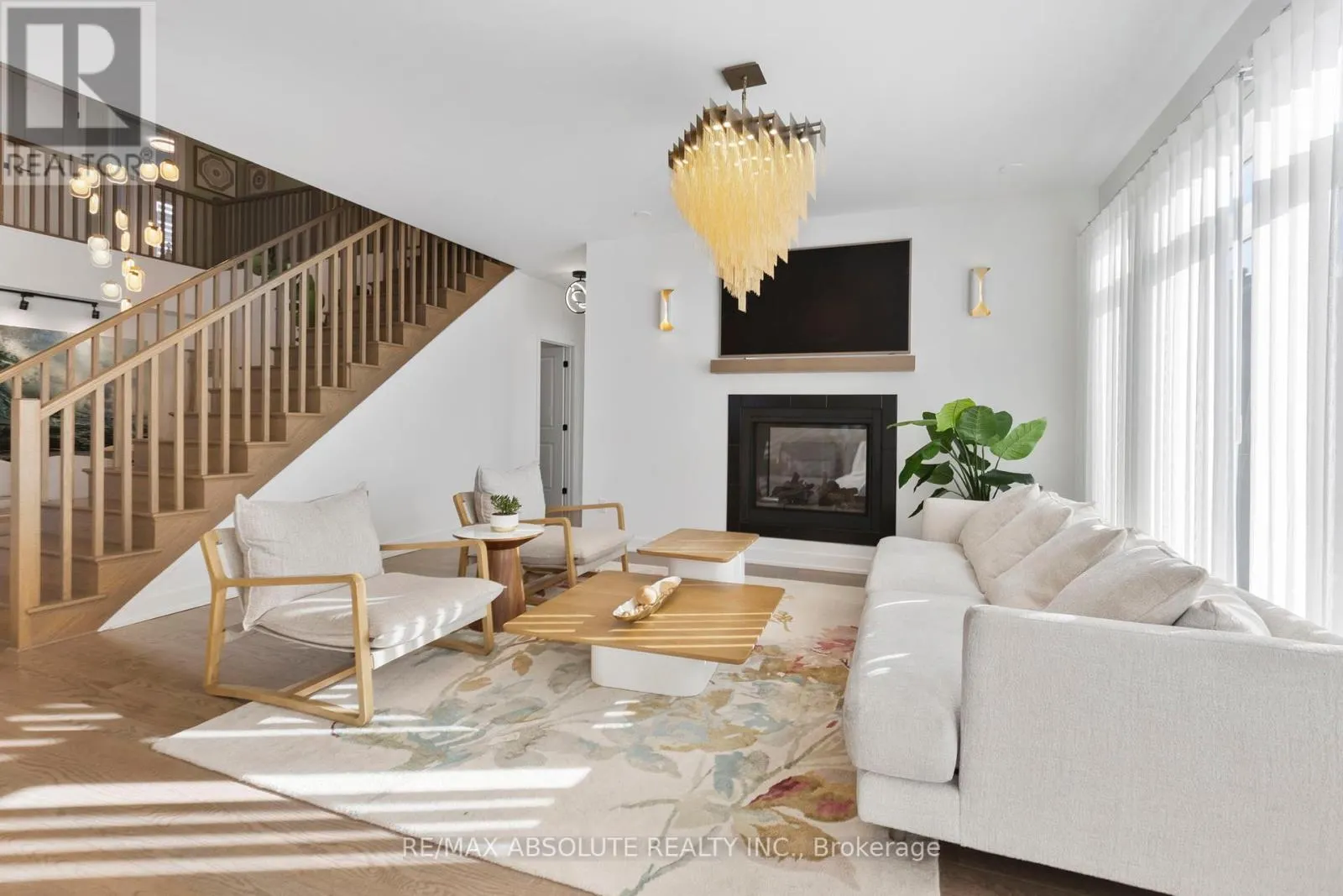 921 BECKTON HEIGHTS