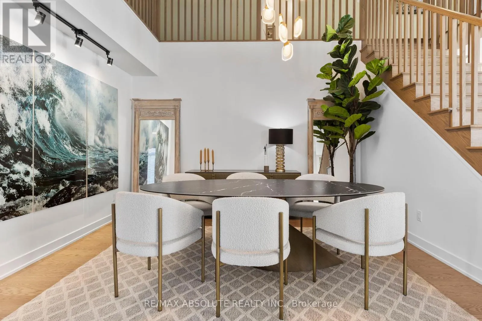 921 BECKTON HEIGHTS