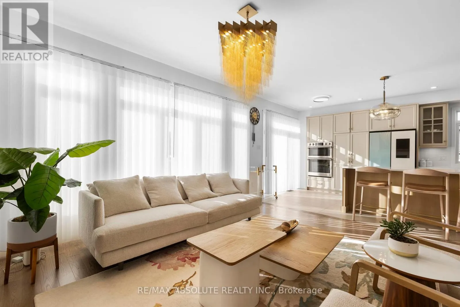 921 BECKTON HEIGHTS