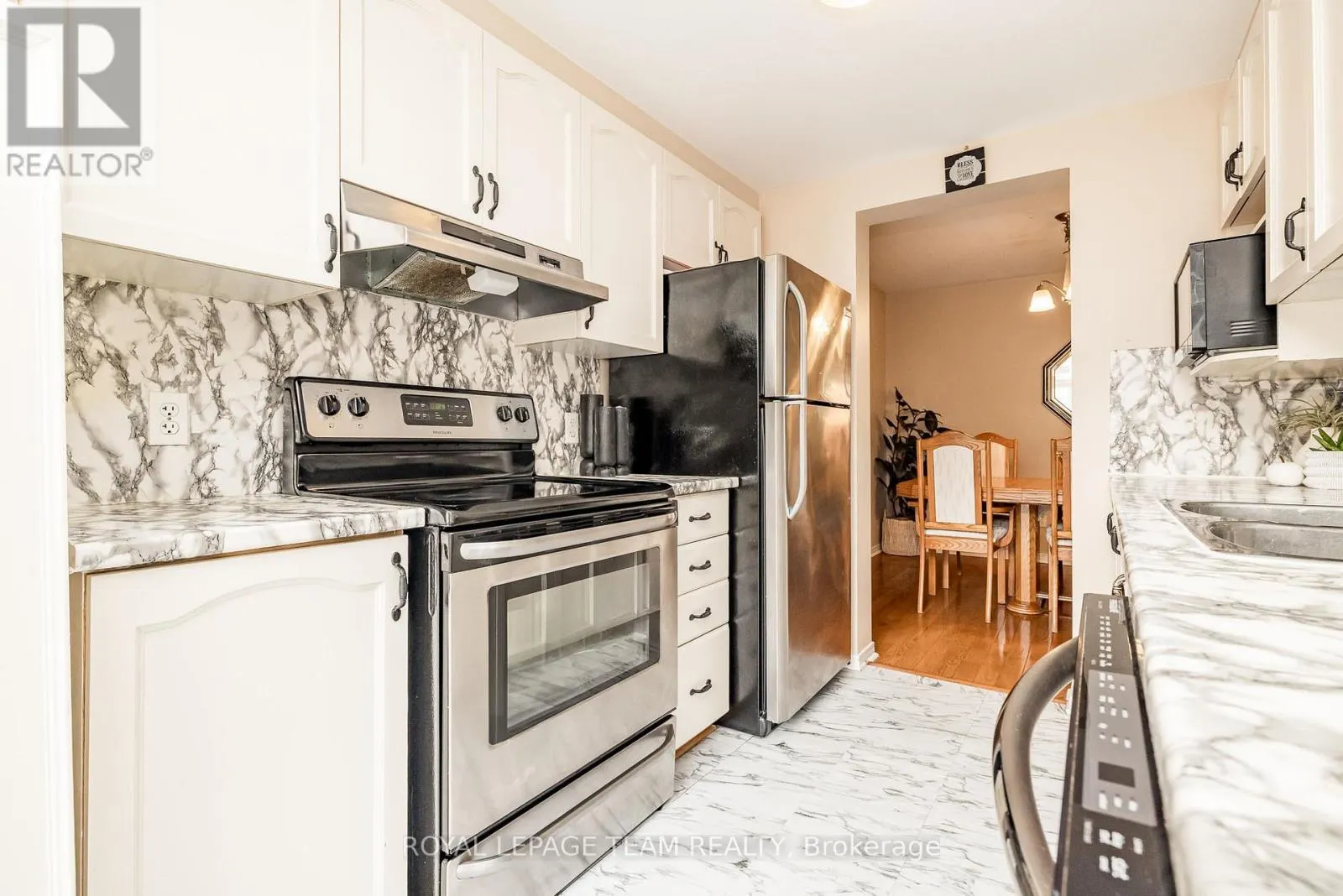 221 SORENTO STREET