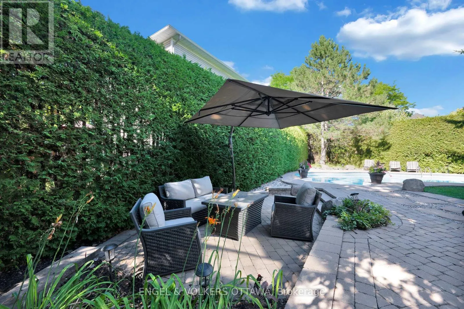 5 WYNRIDGE PLACE