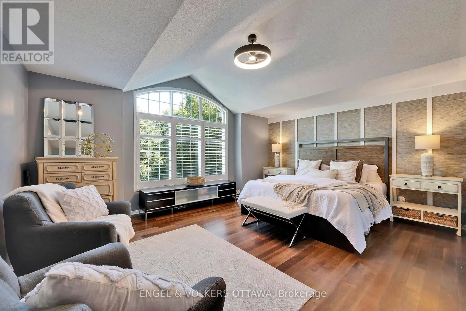5 WYNRIDGE PLACE